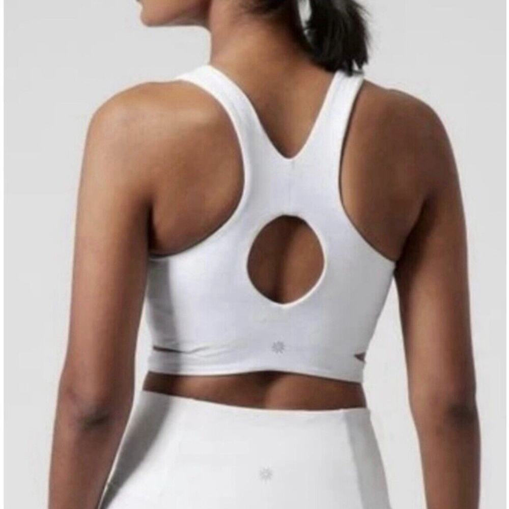 Athleta Conscious Cut Out Crop Top Built in Bra NWT $69 White Large Yoga Barre - Picture 2 of 2